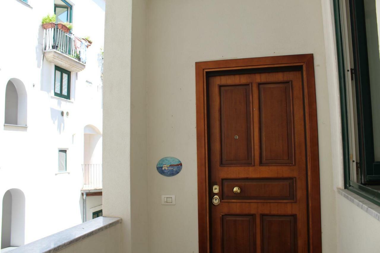 Arcadia 55 Apartment Салерно Екстериор снимка